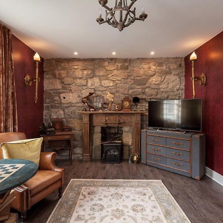 אדינבורו Canongate Luxury Homestay מראה חיצוני תמונה
